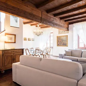  Appartement Palazzo Del Pero Luxury Attic - Bymyhomeincomo Italie
